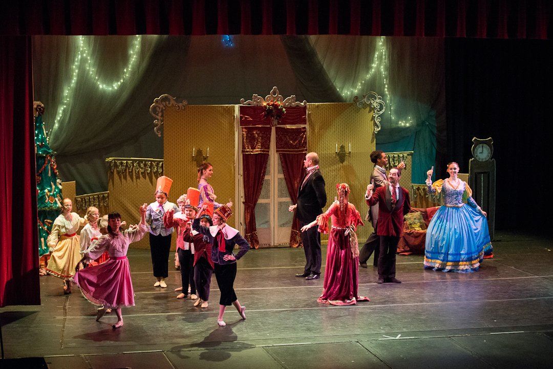 nutcracker121205922.jpg