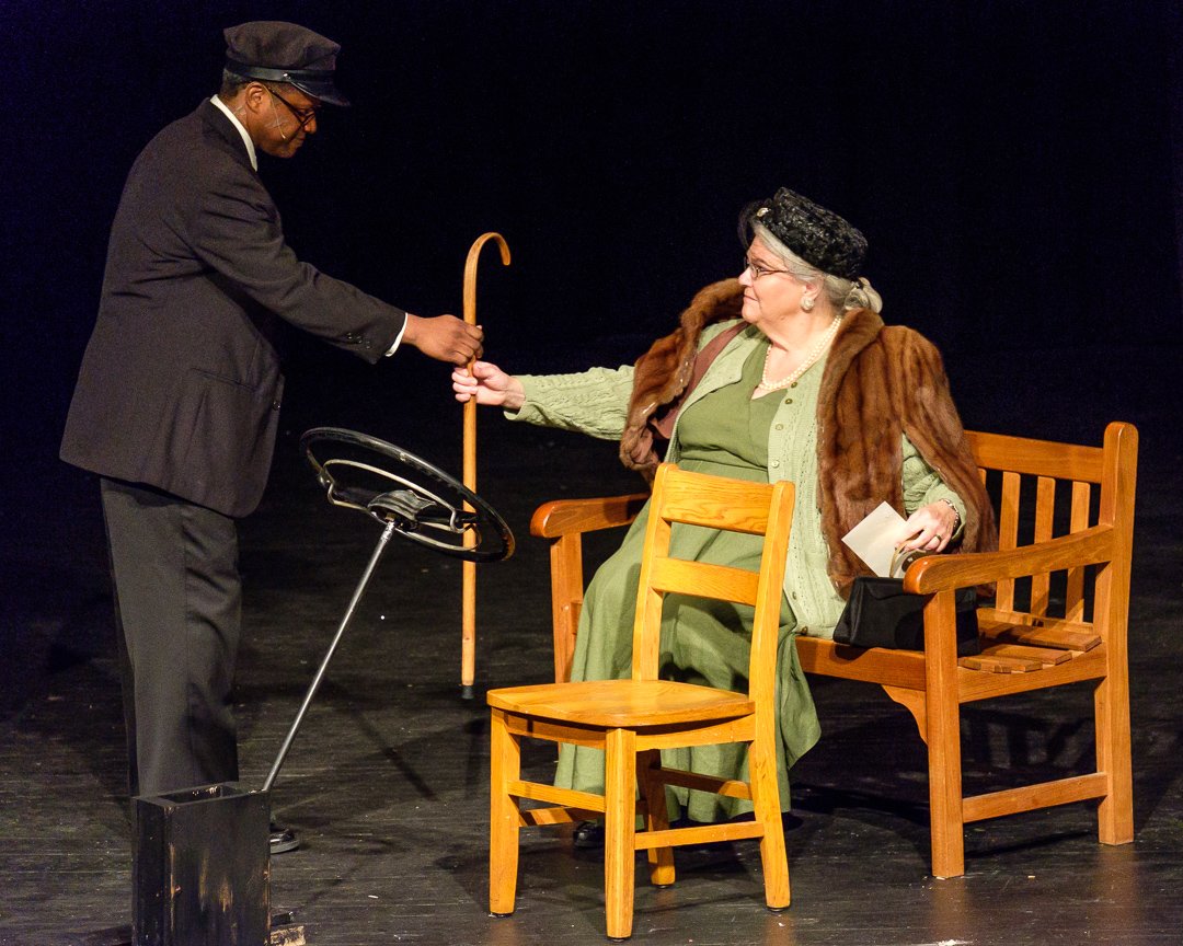 drivingmissdaisy16045089.jpg