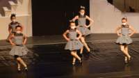 dance210576_small.jpg