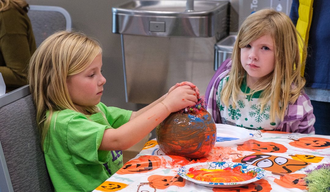 pumpkinworkshop231037.jpg