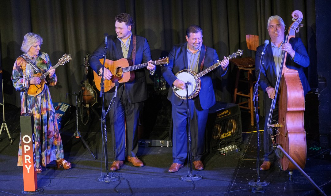 rhondavincent250422.jpg