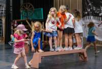artsalive25060918_small.jpg