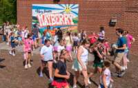 artsalive25060951_small.jpg