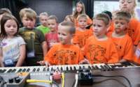 artsalive25061210_small.jpg