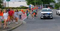 artsaliveparadeshow250636_small.jpg