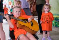artsaliveparadeshow250684_small.jpg