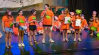 artsaliveparadeshow250699_small.jpg