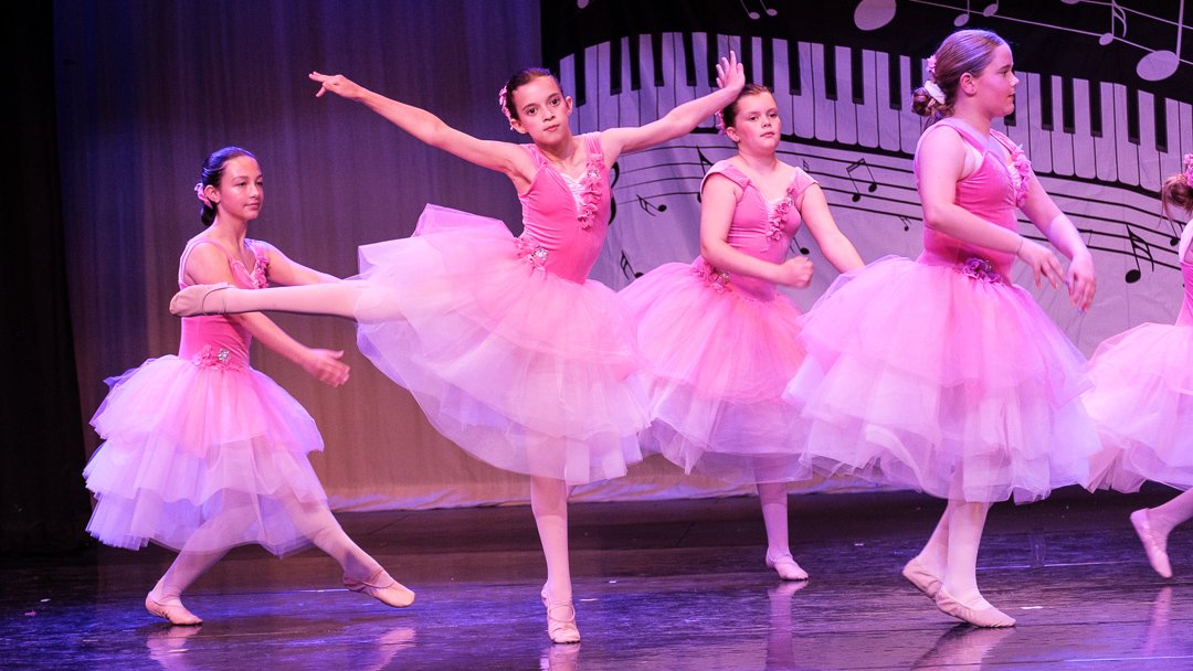 dance2505136.jpg