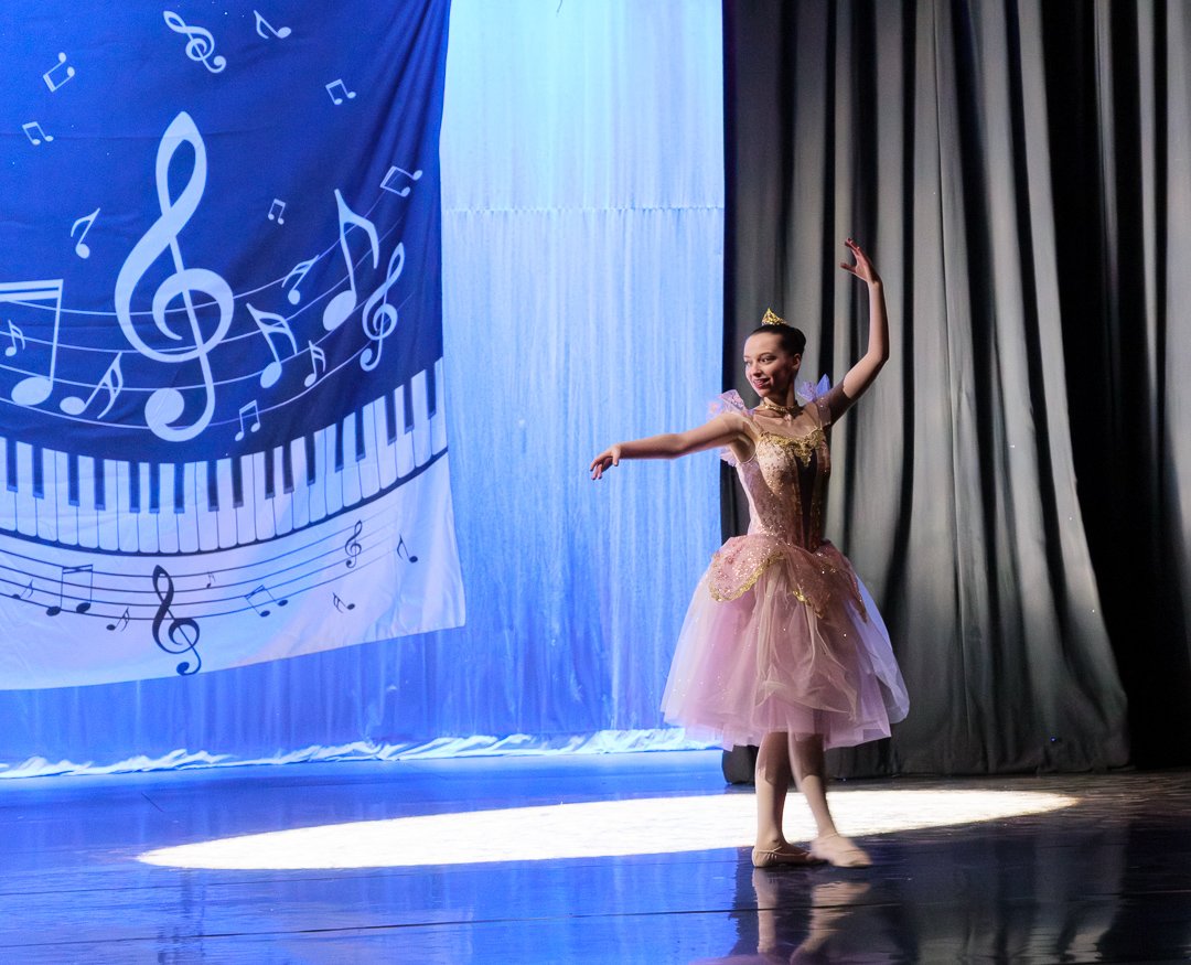 dance2505156.jpg