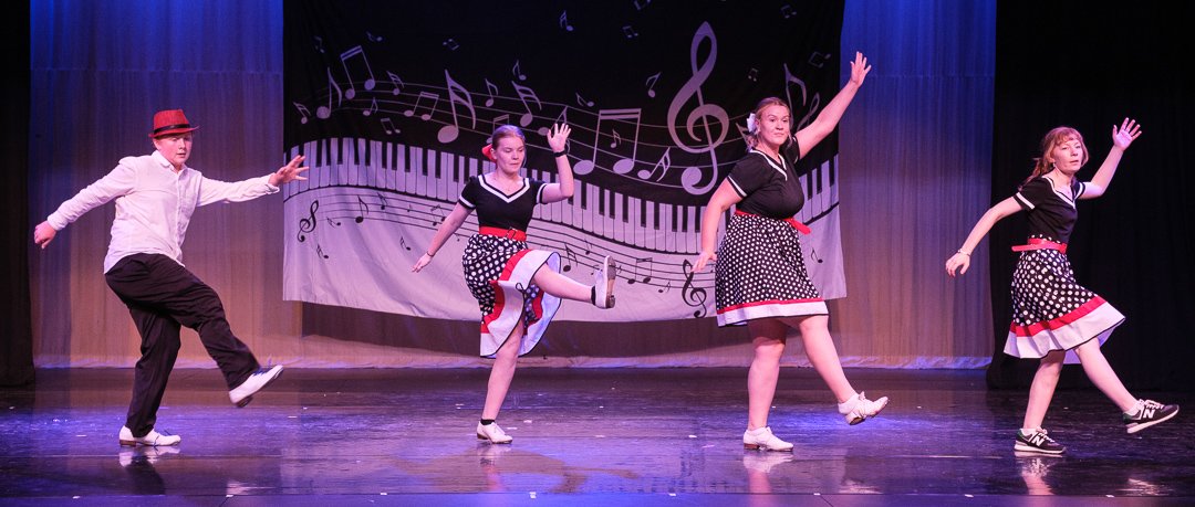 dance2505203.jpg