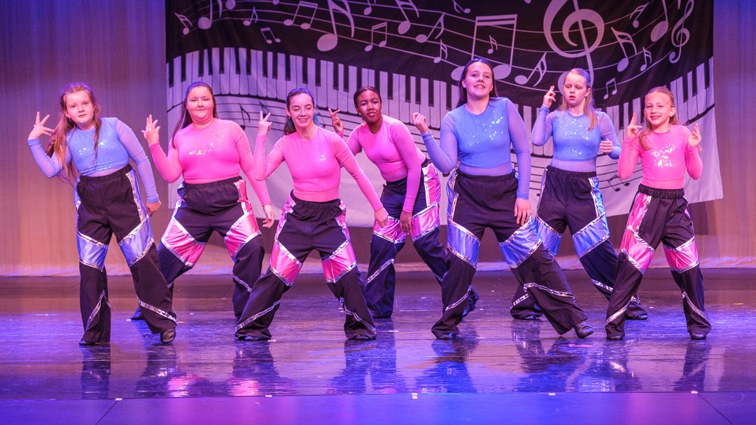 dance2505220.jpg