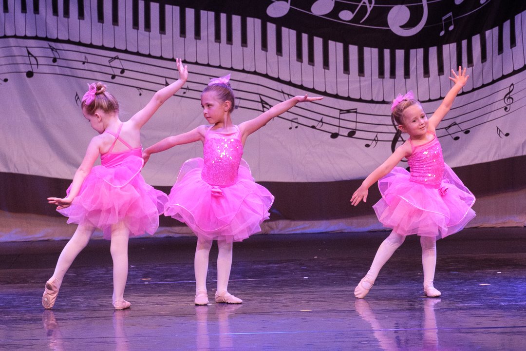 dance250533.jpg