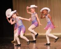 dance250554_small.jpg
