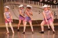 dance250555_small.jpg