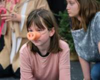 youthacting25042_small.jpg