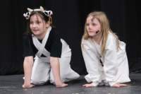 youthacting25044_small.jpg