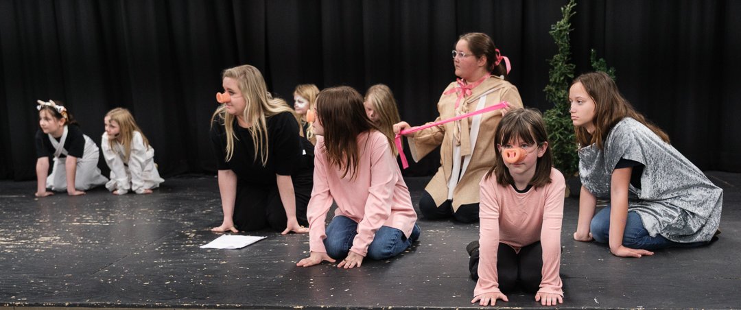 youthacting25045.jpg