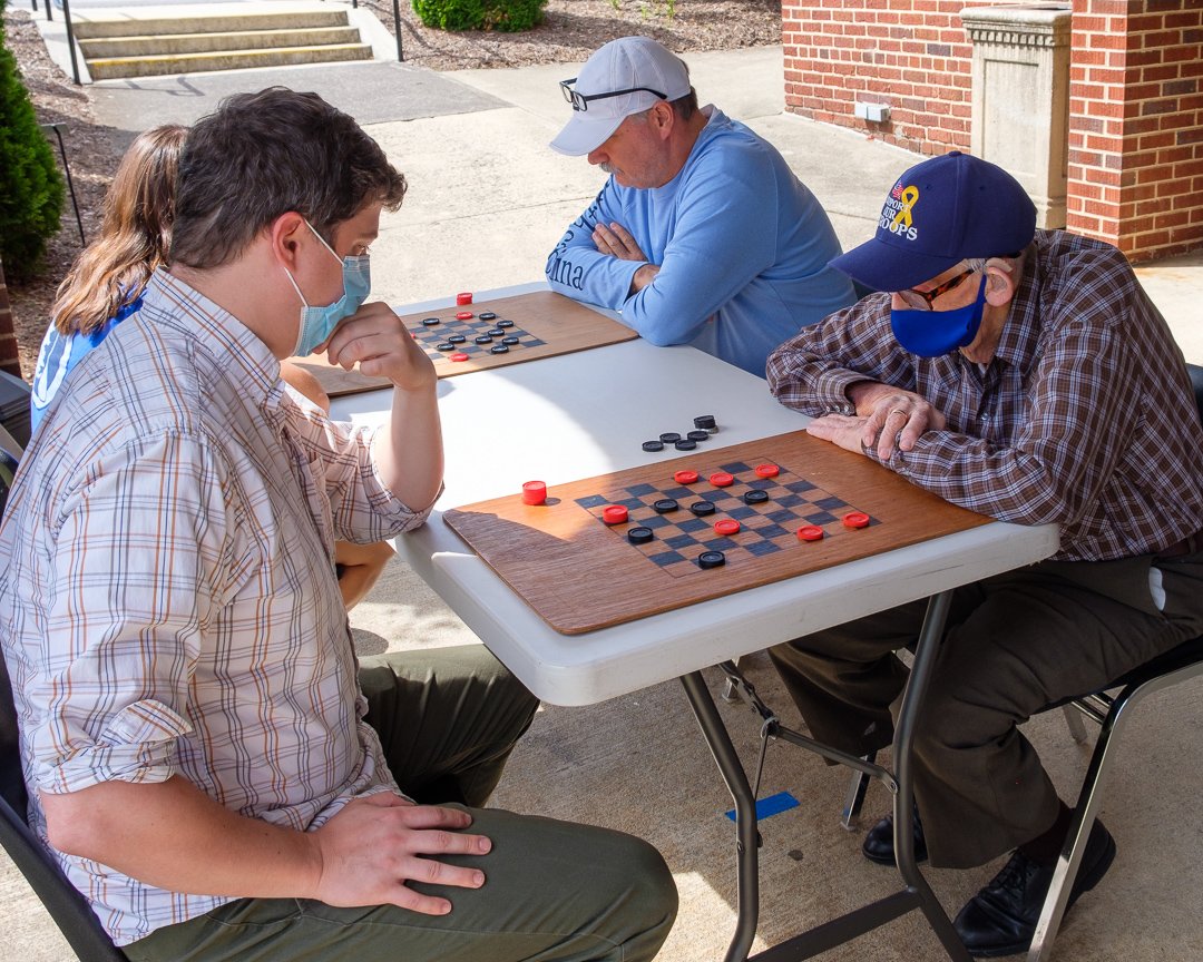 checkers21097.jpg