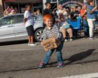 parade_32648_small.jpg